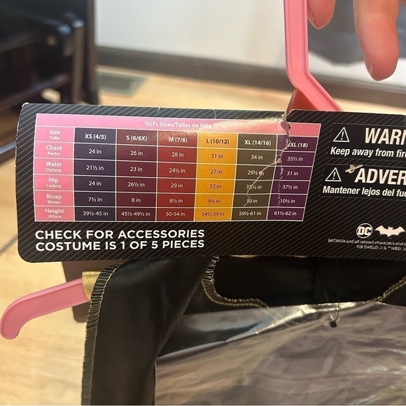 Batgirl Costume Dress NEW Batman Medium 7/8 Black Gold Halloween Kids Girls - Picture 4 of 4